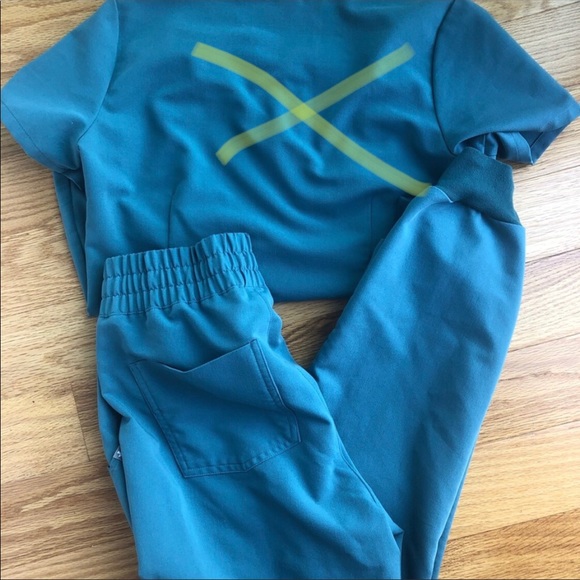 High waisted Hydrogreen FIGS, SOLD OUT ONLINE!! - Picture 4 of 4